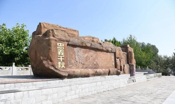 推动“精忠报国”旅游专线的高质量发展