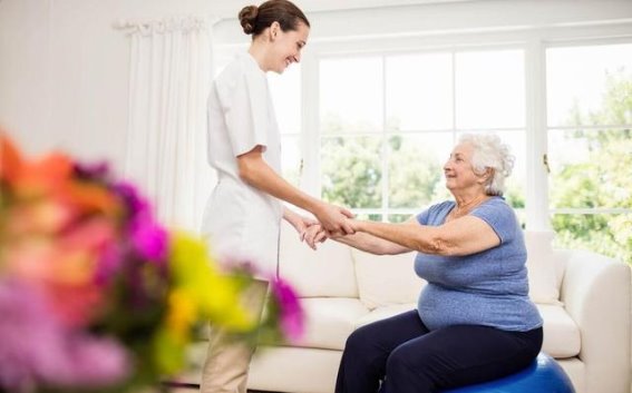 健康照护师：慢性病管理中的无名英雄