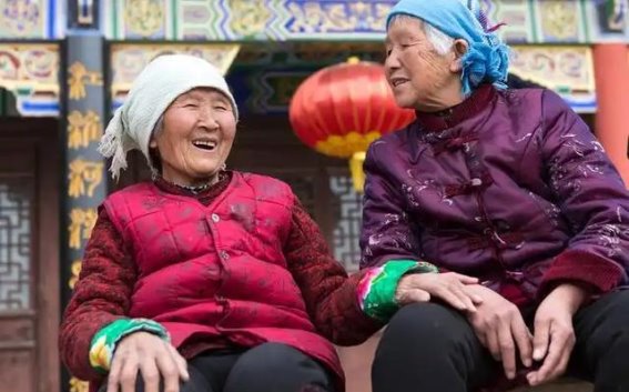 晚饭后常吃苹果，4个月后你的身体会发生这3个变化