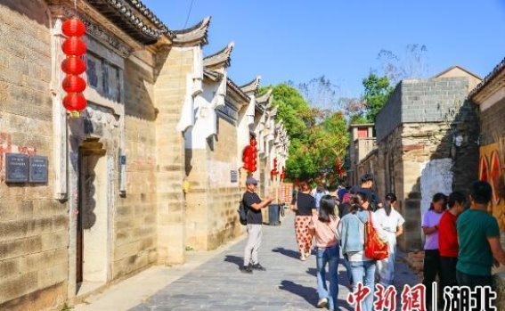 大余湾古村：文化与历史交融的瑰宝