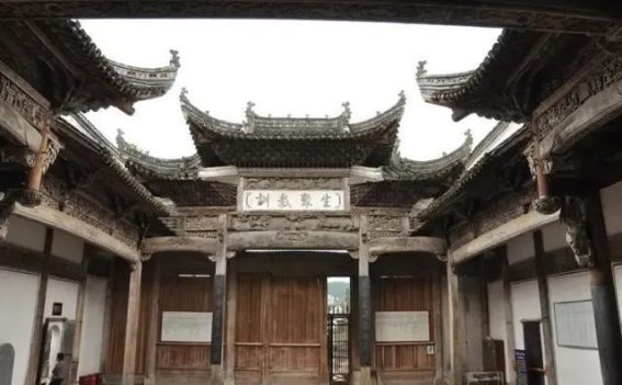 汪口村：岁月雕刻的徽派古村，山水间的文化瑰宝