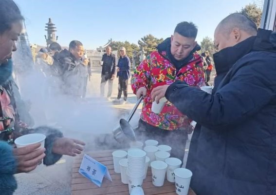 六鼎山颁金游园周：满族文化的盛宴与传承