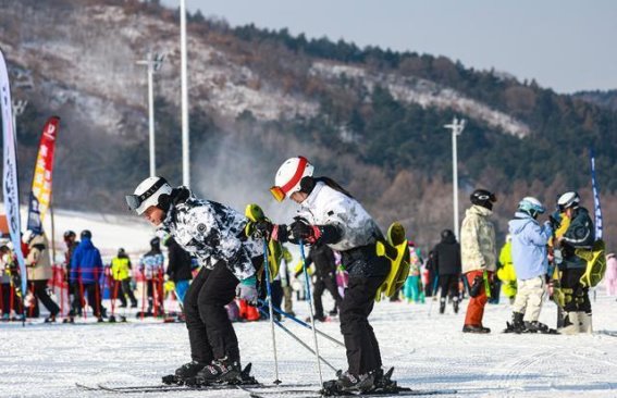 沈阳冰雪旅游热潮即将开启，南方游客纷至沓来