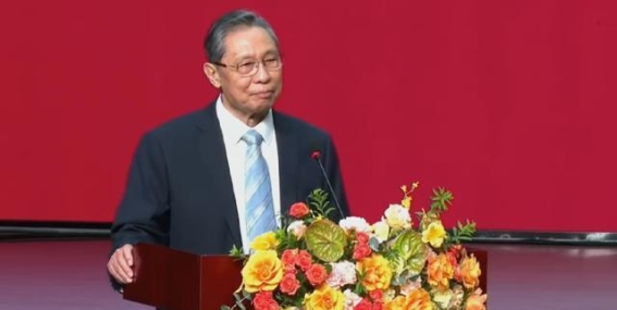 坚持锻炼，保持年轻的秘诀