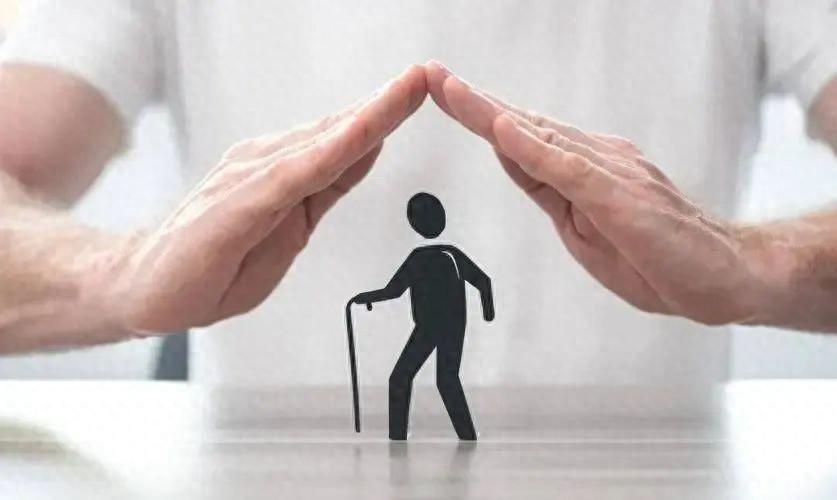 熊导航报道：福利来袭！满足这三个条件，失能老人可领取救助金