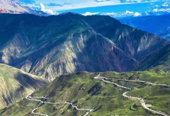 自驾318川藏线，体验无与伦比的自由之旅