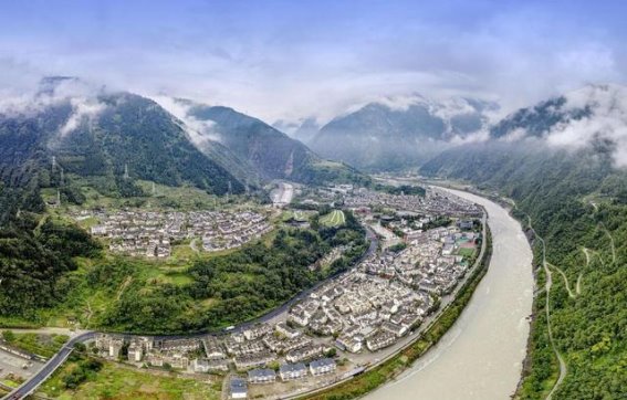 自驾游路线推荐：8条最美国内线路，带你探索不一样的风景