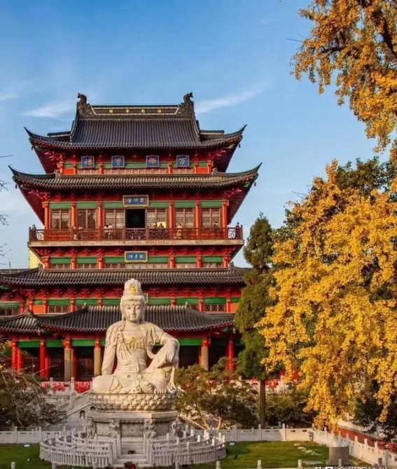 南京的秋日奇遇：探索金陵的浪漫之旅