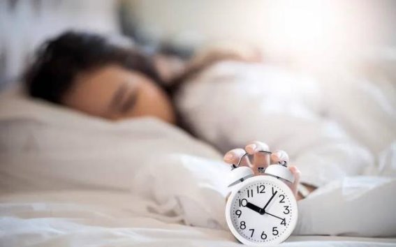 碎片化睡眠的隐患与改善之道
