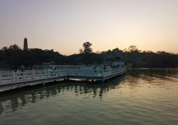 惠州三大经典游览地：罗浮山、西湖与东江游的自然与人文体验