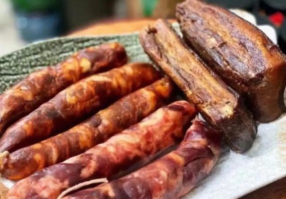医生提醒：四种常见食物伤肝，等到生病后悔莫及！