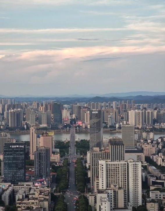 全国百强城市新榜单：中部武汉独占鳌头，湖南仅二城入选，江西反超