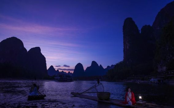漓江的山水情怀：桂林自然与文化的交响