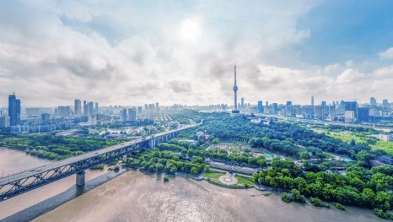 武汉为何被成都和杭州逐步超越？