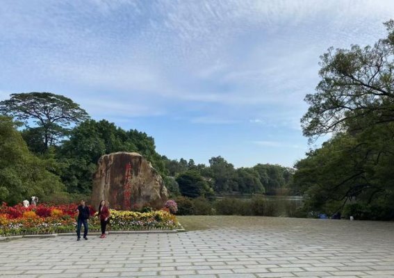 广州景区如何管理商拍：包容性与规范性并行