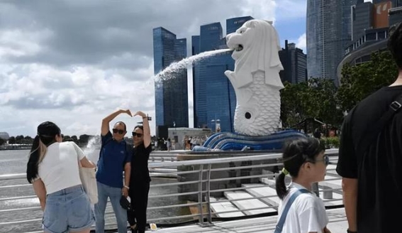 中国免签：西方游客从偏见到惊叹，重新发现中国的真实面貌