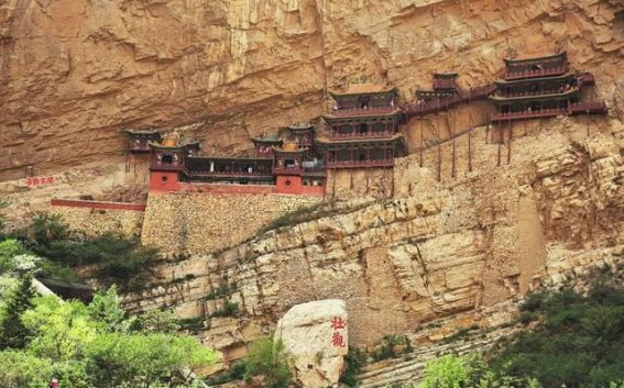 山西晋北游记：古建遗韵与风味美食的奇妙之旅