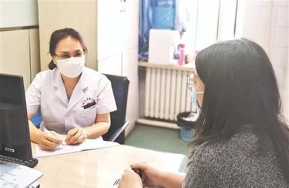 艾滋病潜伏期揭秘：从疑虑到解脱的心路历程