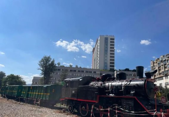 昆明米轨麻园街区盛大开街，重塑城市新魅力