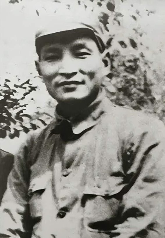 陈云在江西的困境与尊严：在风雨中坚守初心