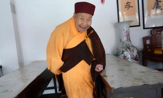 中国最后一位太监的命运：从宫中守夜到僧人安享晚年