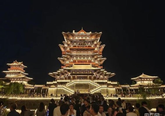 古城新韵，夜幕下的大名绽放光彩