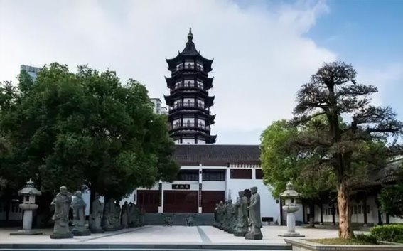 南昌：英雄城的多彩风情