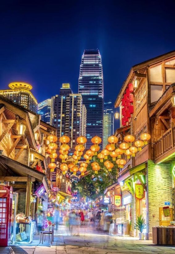重庆夜景：山城璀璨的夜幕下