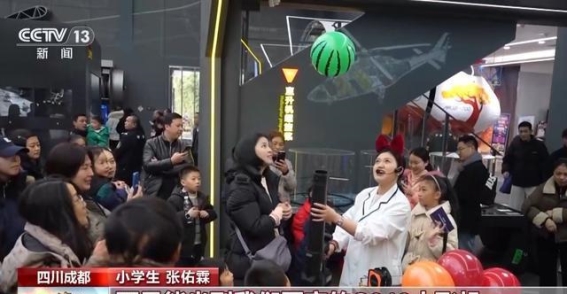 带着梦想与希望，迈向2025新征程