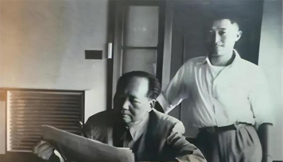 周福明：毛主席理发师的忠诚与李讷的感恩