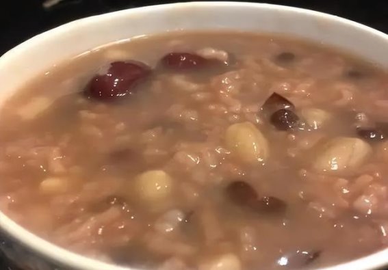 花生，助力健康的“长寿果”