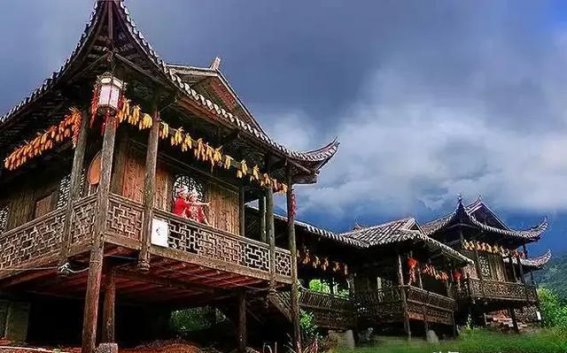 湖北恩施土家族吊脚楼：岁月中的文化守望