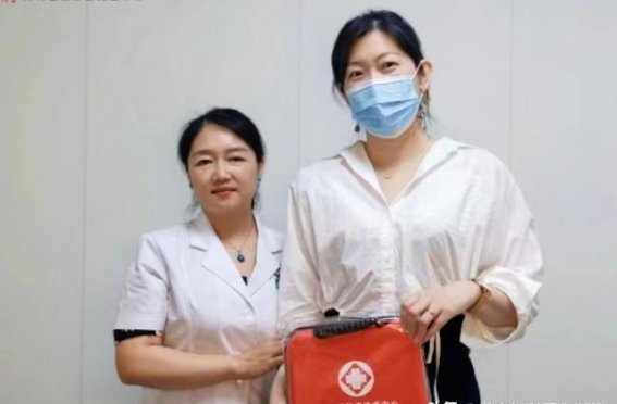 河北唐山王女士与子宫腺肌症的抗争：一段充满希望与坚韧的治疗历程