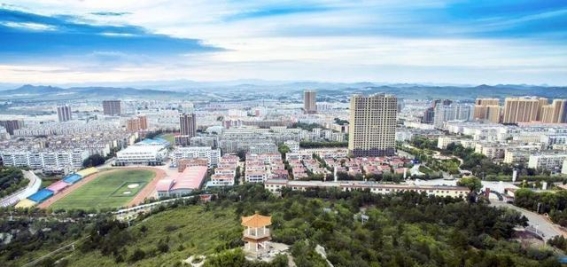 探索北票市：辽西的山水与历史之交汇