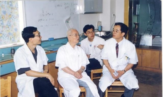 承载师恩，攀登医学巅峰：传承与创新的双重使命