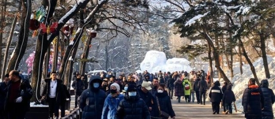 千山风景名胜区春节旅游热潮