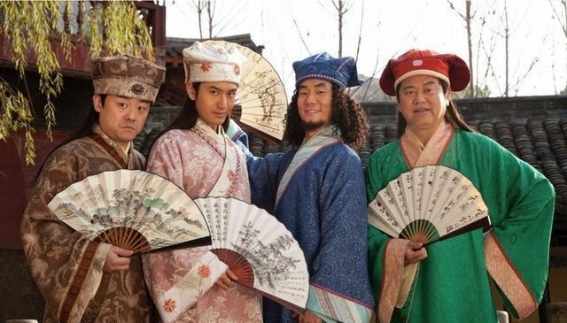 范进中举后的辉煌传奇：从贫寒书生到边疆统帅