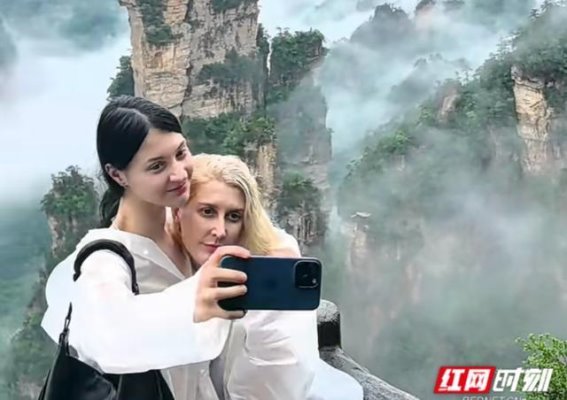 春节的热潮：湖南文旅市场外宾打卡，节庆氛围浓厚