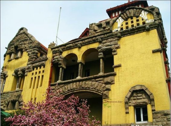 青岛德国总督府：历史的风云与建筑的辉煌