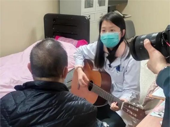 音乐治疗：为康复带来新曙光，助力患者重拾生活信心