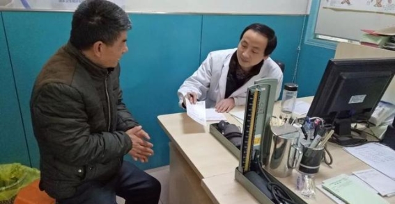 肾结石患者饮食的警钟：医生建议这三类食物少碰，避免痛苦折磨