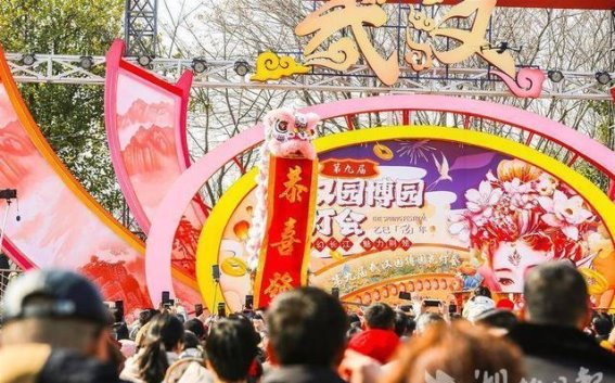 武汉春节：借力春晚，文旅双轮驱动引爆热度
