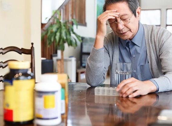 健康的真谛：五十岁后的生活智慧
