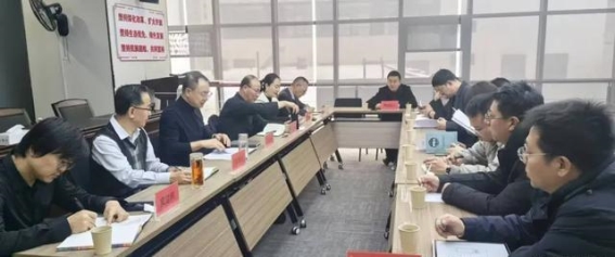 青海湖景区周边旅游业态创新发展路径探索