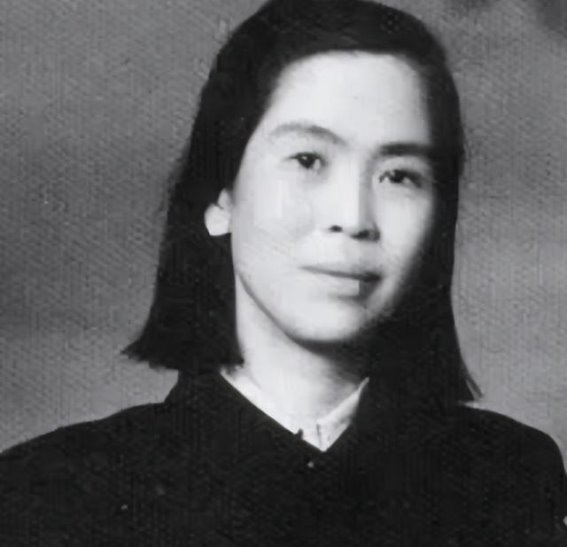 毛主席最后一次上庐山：对贺子珍的深情与遗憾