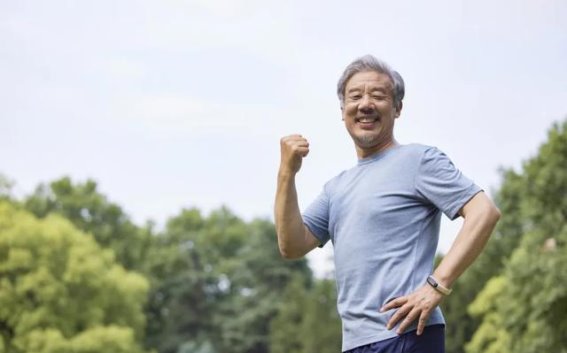 饭后躺一躺对肝脏有益？专家分析