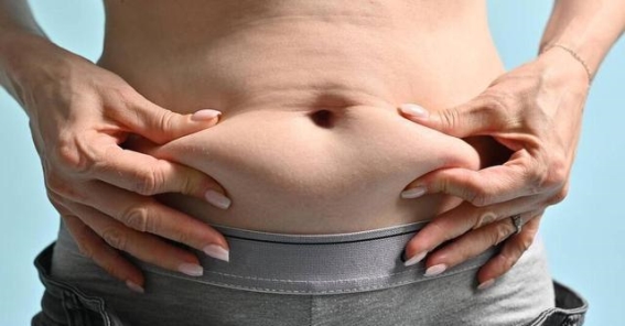 脖子和腋下的小肉粒是什么？能直接用手揪掉吗？告诉你答案