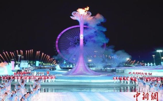 哈尔滨亚冬会：释放冰雪旅游的热动能