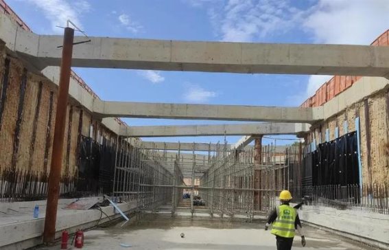 三亚海棠湾椰风路建设：畅通未来的新动力