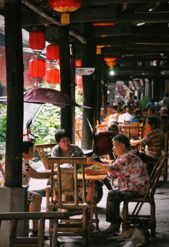犍为：川蜀小城的美食与风景，享受别样的松弛体验